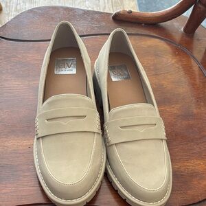 Dolce Vita Women's Size 7 Crisp Slip on Shoes/New w/o Box